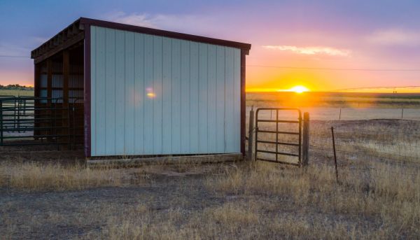 Cost of Pole Building Siding Service in Bowie